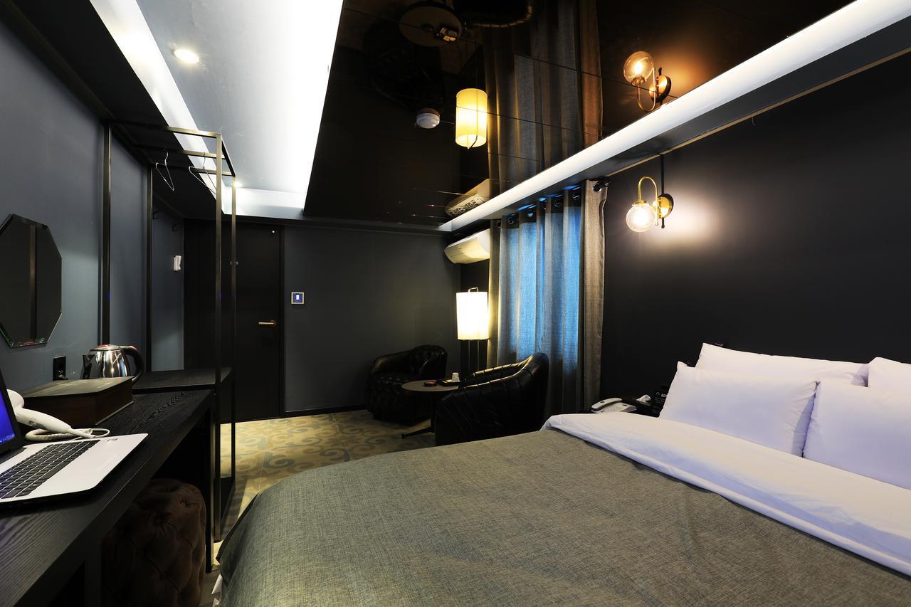 Rainbow Hotel Yongsan Seul Exterior foto