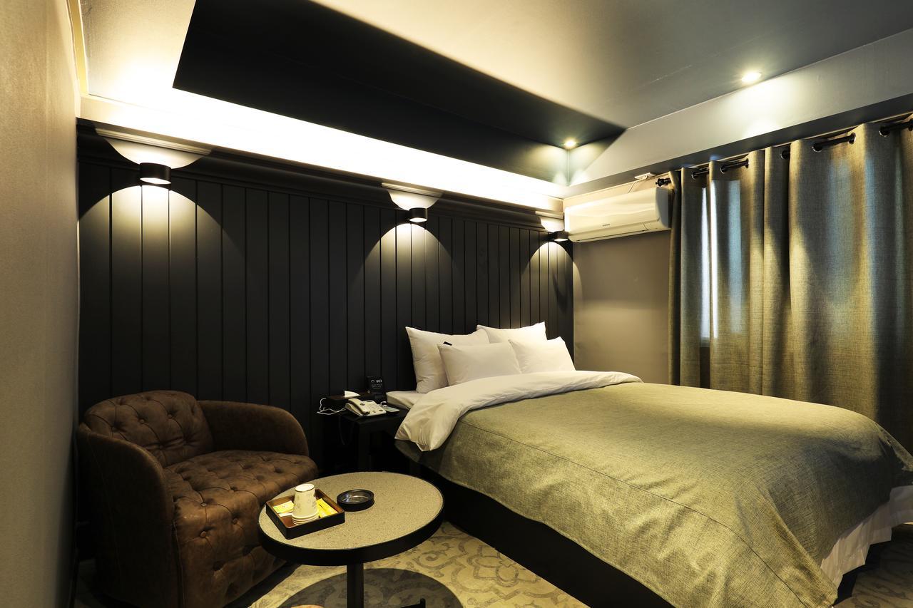Rainbow Hotel Yongsan Seul Exterior foto